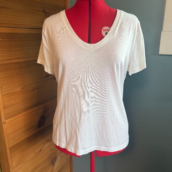 A New Day White T Shirt - L - Picture 7 of 8